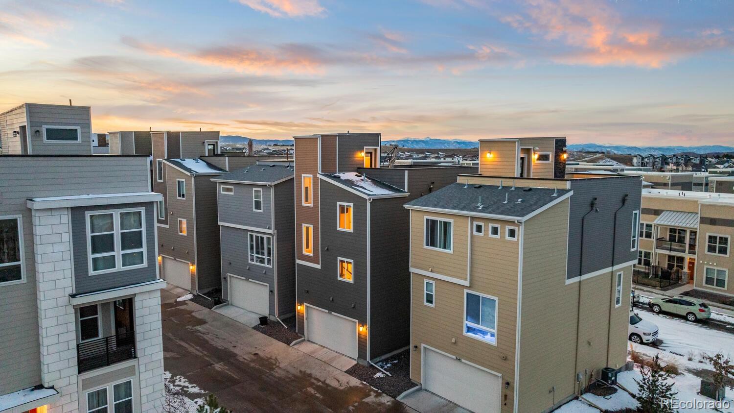 2555 Mayotte Way, Castle Rock, CO 80109, 2 Bedrooms Bedrooms, ,3 BathroomsBathrooms,Residential,For Sale,Mayotte,REC4198255