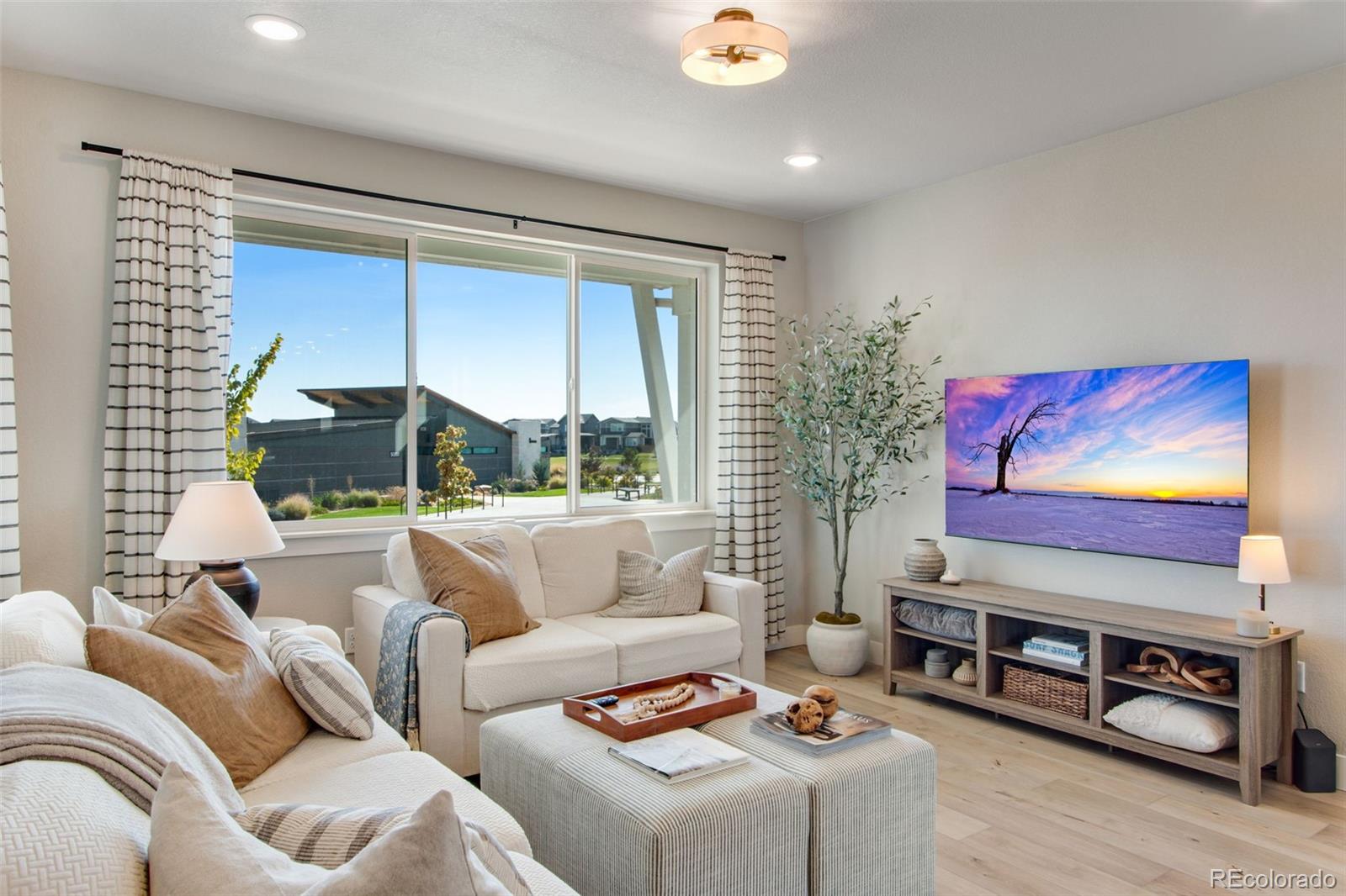 5063 John Muir Drive, Timnath, CO 80547, 3 Bedrooms Bedrooms, ,2 BathroomsBathrooms,Residential,For Sale,John Muir,REC1502487