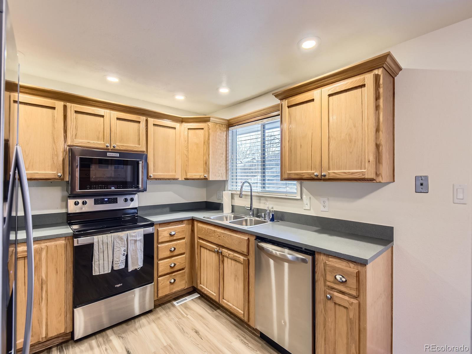 336 Aquarius Court, Littleton, CO 80124, 4 Bedrooms Bedrooms, ,2 BathroomsBathrooms,Residential,For Sale,Aquarius,REC1519627