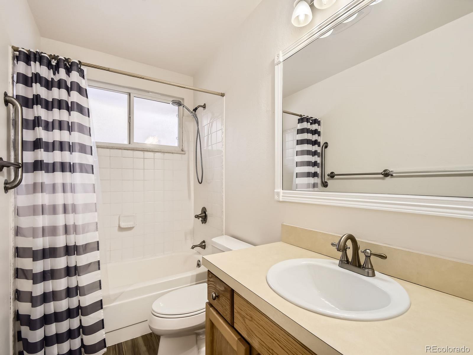 336 Aquarius Court, Littleton, CO 80124, 4 Bedrooms Bedrooms, ,2 BathroomsBathrooms,Residential,For Sale,Aquarius,REC1519627