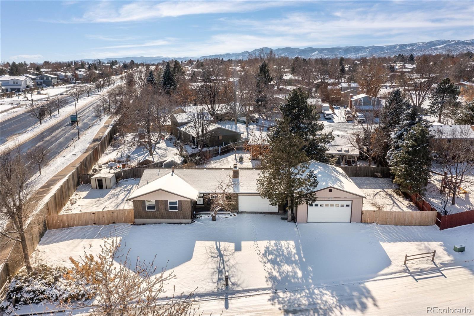 4554 Lakehurst Way, Littleton, CO 80127, 5 Bedrooms Bedrooms, ,3 BathroomsBathrooms,Residential,For Sale,Lakehurst,REC6736042