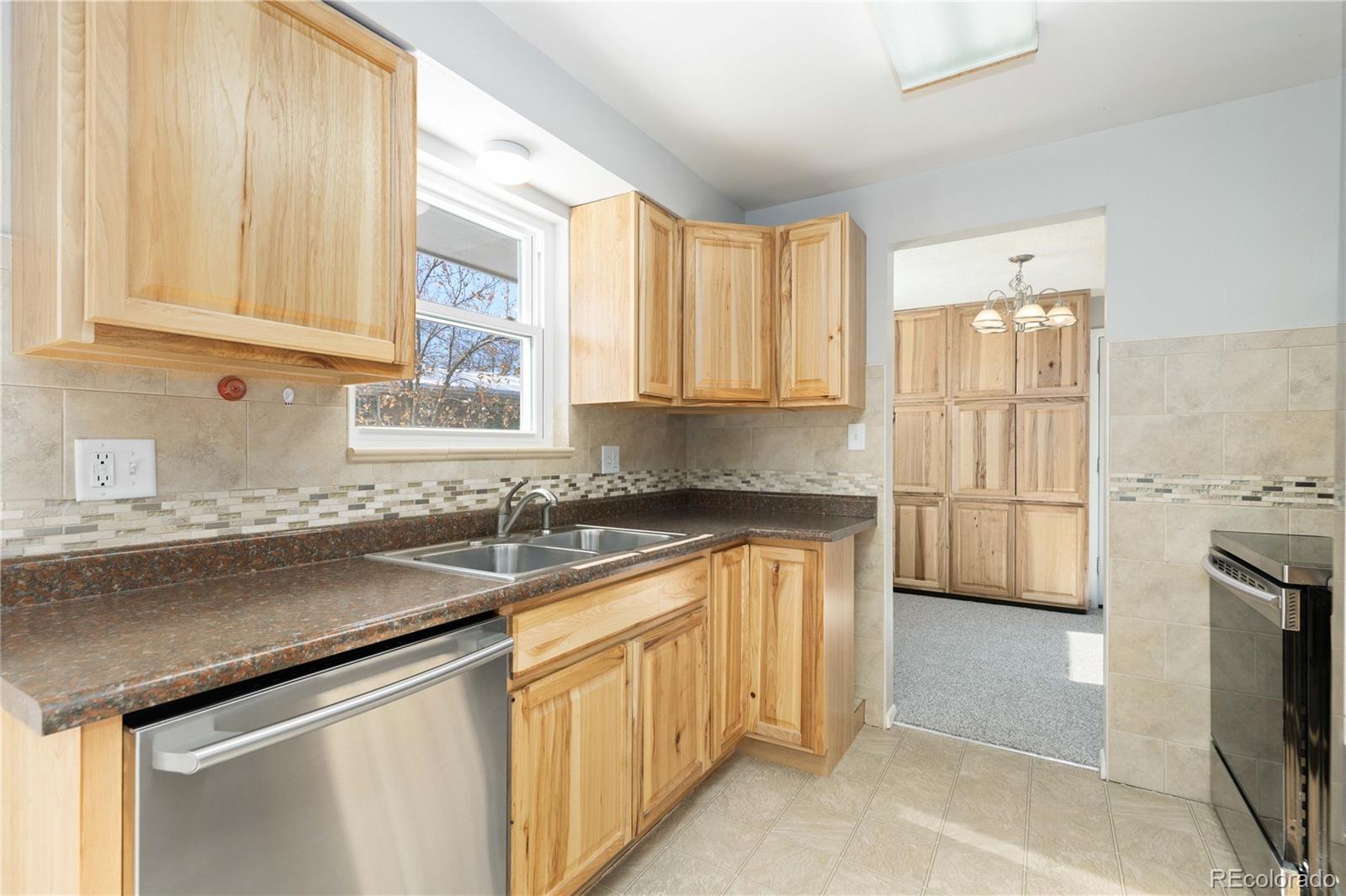 4554 Lakehurst Way, Littleton, CO 80127, 5 Bedrooms Bedrooms, ,3 BathroomsBathrooms,Residential,For Sale,Lakehurst,REC6736042