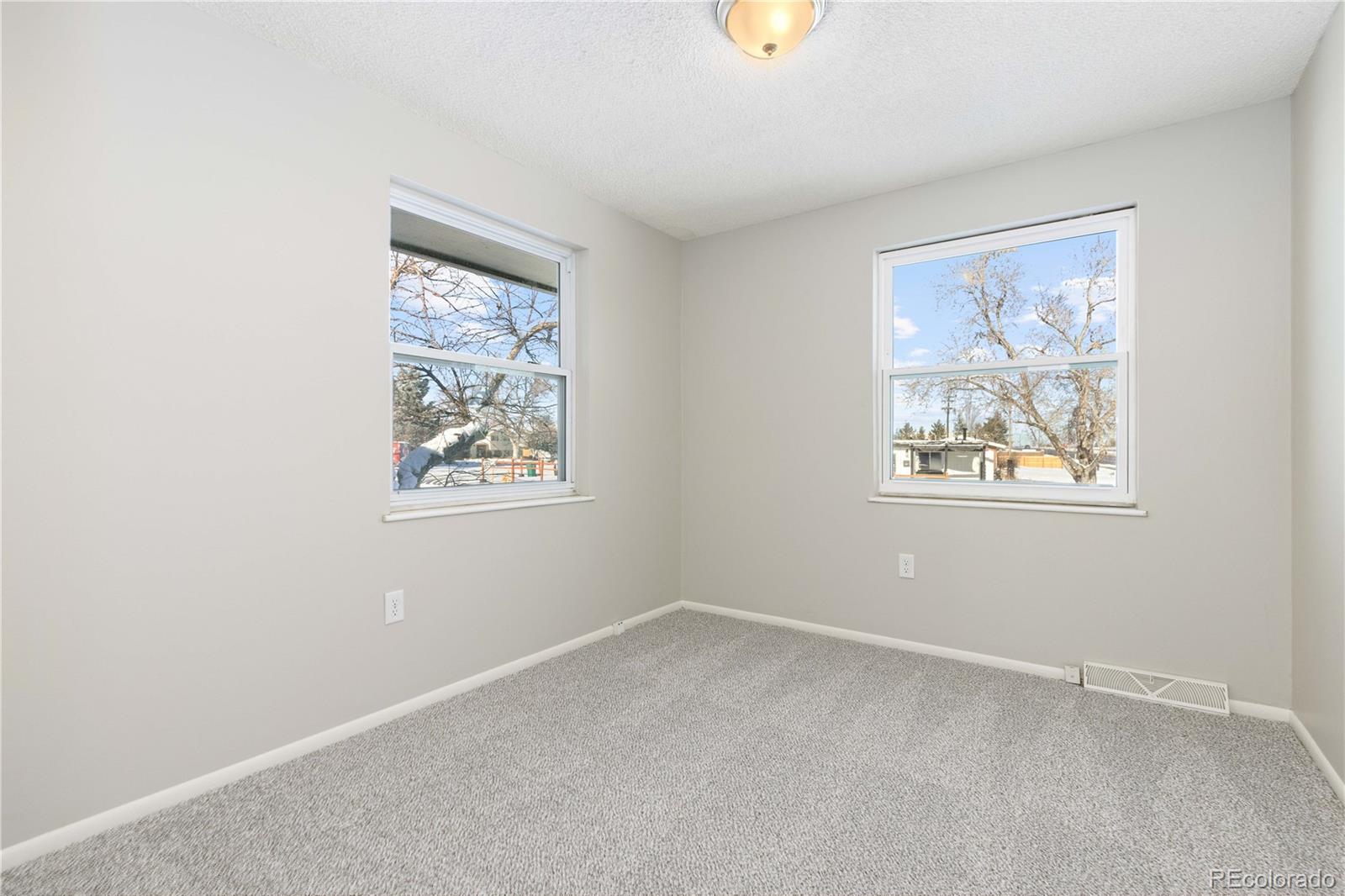 4554 Lakehurst Way, Littleton, CO 80127, 5 Bedrooms Bedrooms, ,3 BathroomsBathrooms,Residential,For Sale,Lakehurst,REC6736042