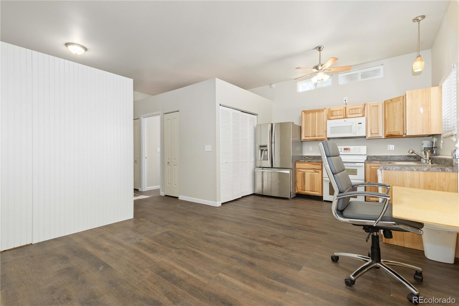 4554 Lakehurst Way, Littleton, CO 80127, 5 Bedrooms Bedrooms, ,3 BathroomsBathrooms,Residential,For Sale,Lakehurst,REC6736042