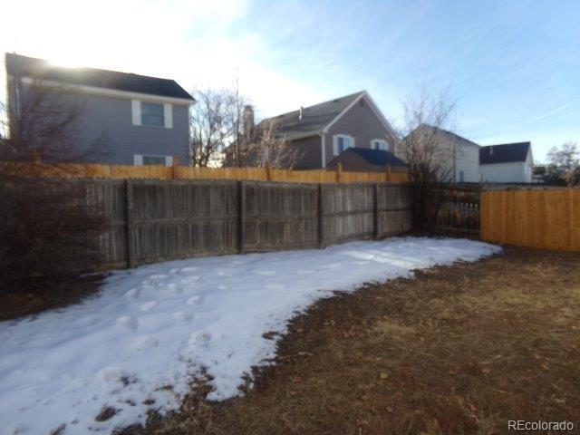 17443 Temple Drive, Aurora, CO 80015, 3 Bedrooms Bedrooms, ,1 BathroomBathrooms,Residential,For Sale,Temple,REC9225116
