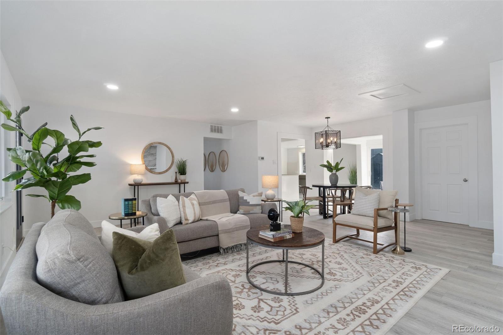 2749 Glencoe Street, Denver, CO 80222, 3 Bedrooms Bedrooms, ,2 BathroomsBathrooms,Residential,For Sale,Glencoe,REC2183158