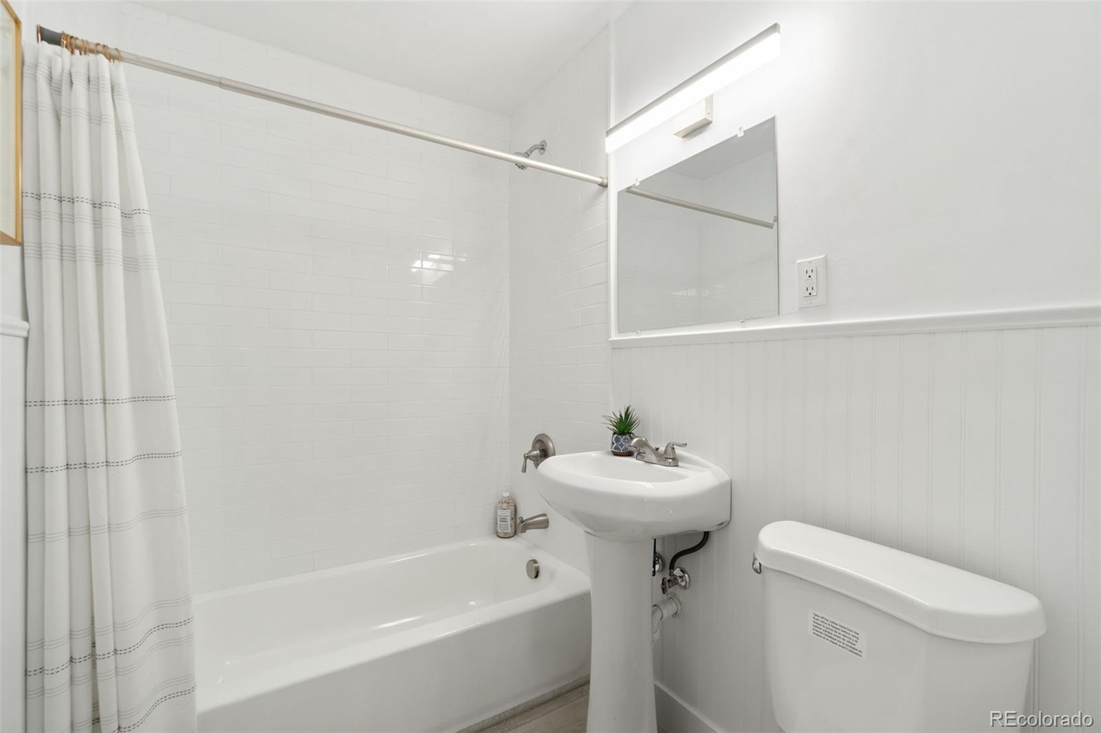 2749 Glencoe Street, Denver, CO 80222, 3 Bedrooms Bedrooms, ,2 BathroomsBathrooms,Residential,For Sale,Glencoe,REC2183158