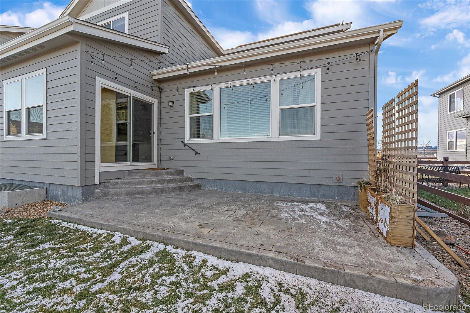 15325 93rd Avenue, Arvada, CO 80007, 5 Bedrooms Bedrooms, ,4 BathroomsBathrooms,Residential,For Sale,93rd,REC4296908