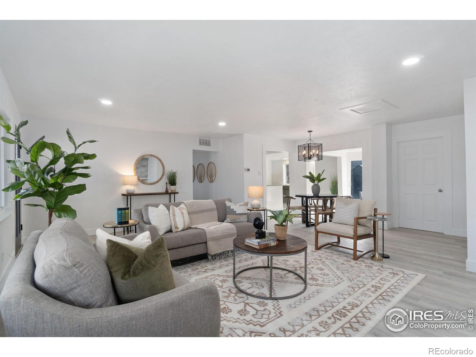 2749 Glencoe Street, Denver, CO 80222, 3 Bedrooms Bedrooms, ,2 BathroomsBathrooms,Residential,For Sale,Glencoe,RECIR1023327