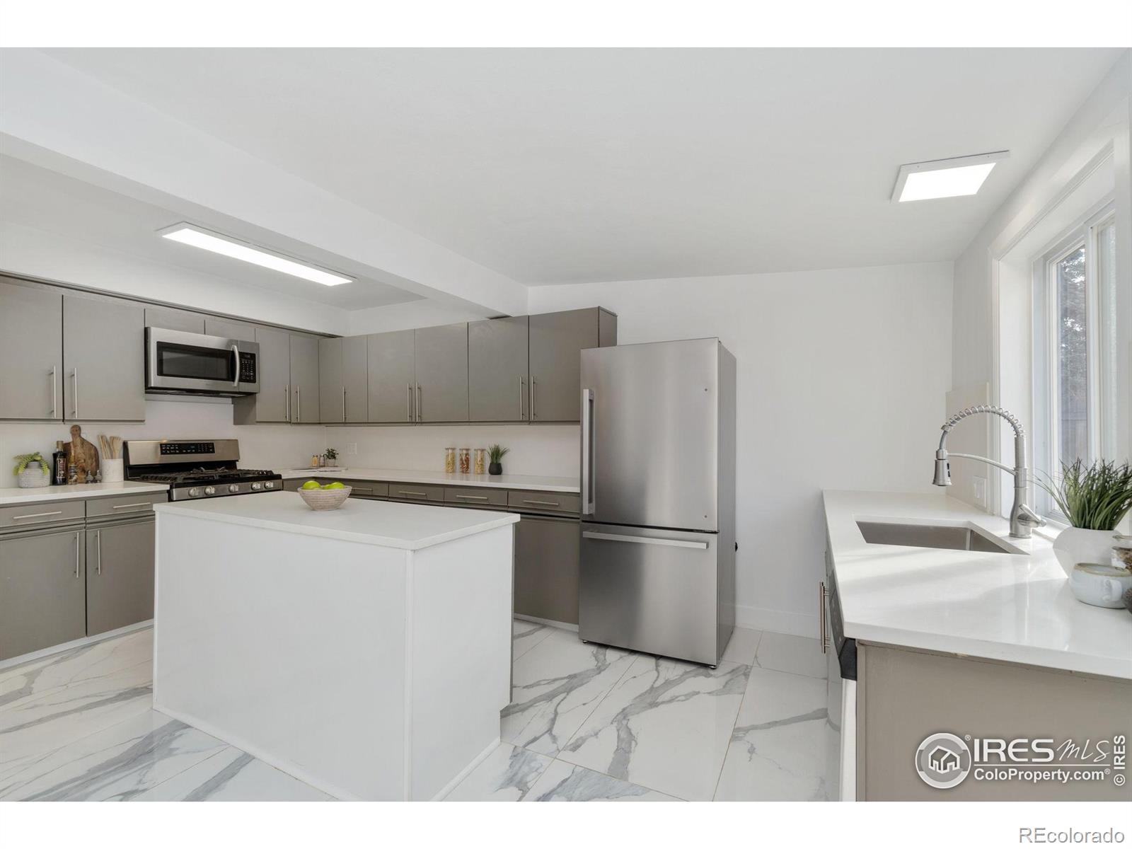 2749 Glencoe Street, Denver, CO 80222, 3 Bedrooms Bedrooms, ,2 BathroomsBathrooms,Residential,For Sale,Glencoe,RECIR1023327