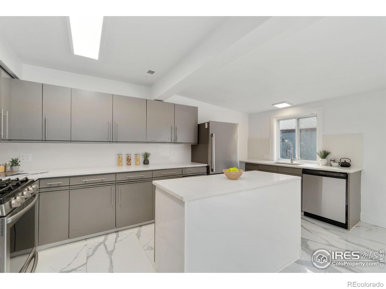 2749 Glencoe Street, Denver, CO 80222, 3 Bedrooms Bedrooms, ,2 BathroomsBathrooms,Residential,For Sale,Glencoe,RECIR1023327