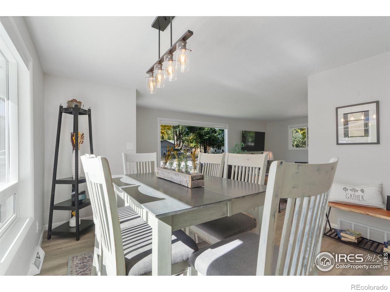 614 Sheridan Avenue, Loveland, CO 80537, 2 Bedrooms Bedrooms, ,1 BathroomBathrooms,Residential,For Sale,Sheridan,RECIR1023435