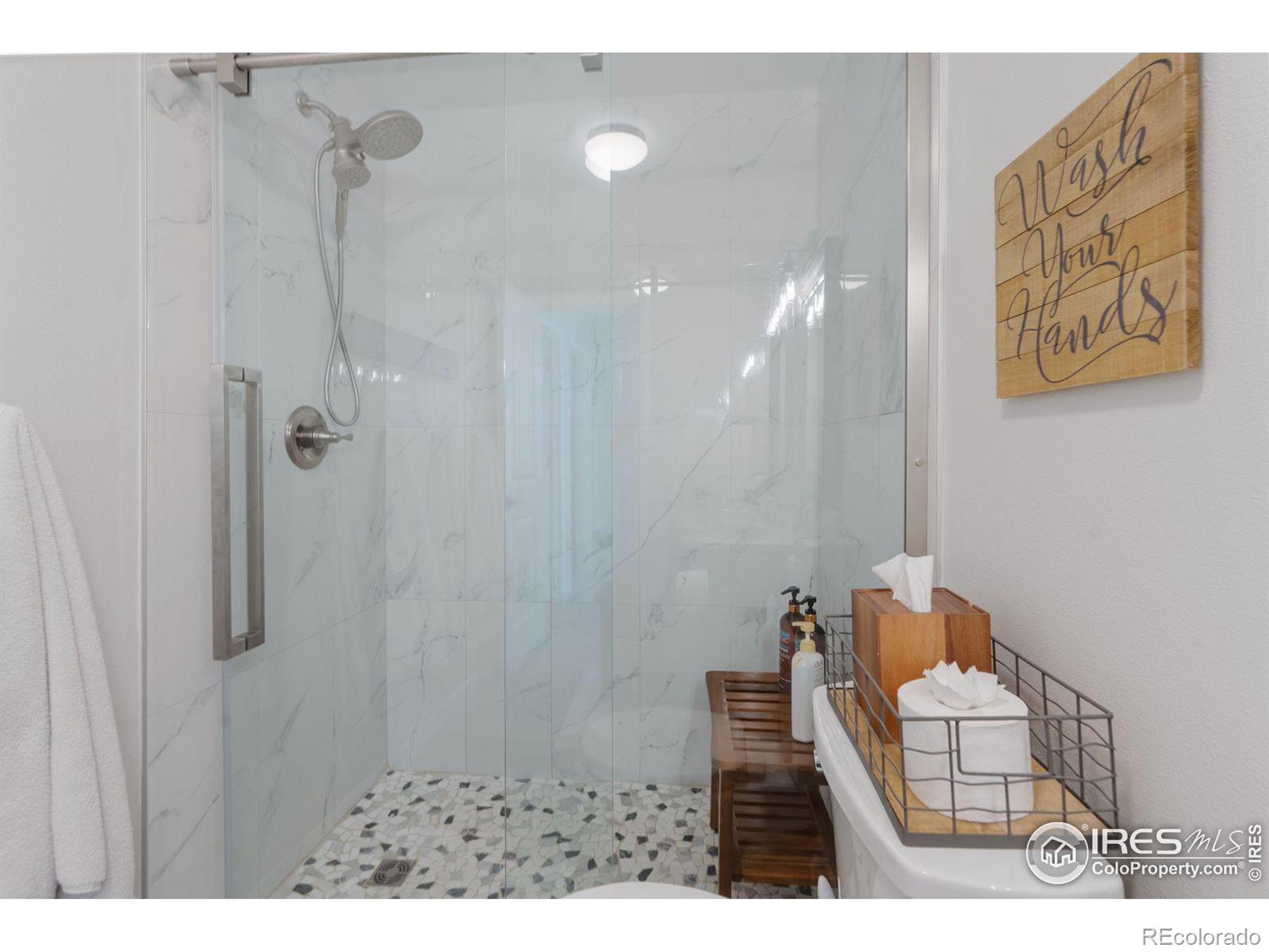 614 Sheridan Avenue, Loveland, CO 80537, 2 Bedrooms Bedrooms, ,1 BathroomBathrooms,Residential,For Sale,Sheridan,RECIR1023435