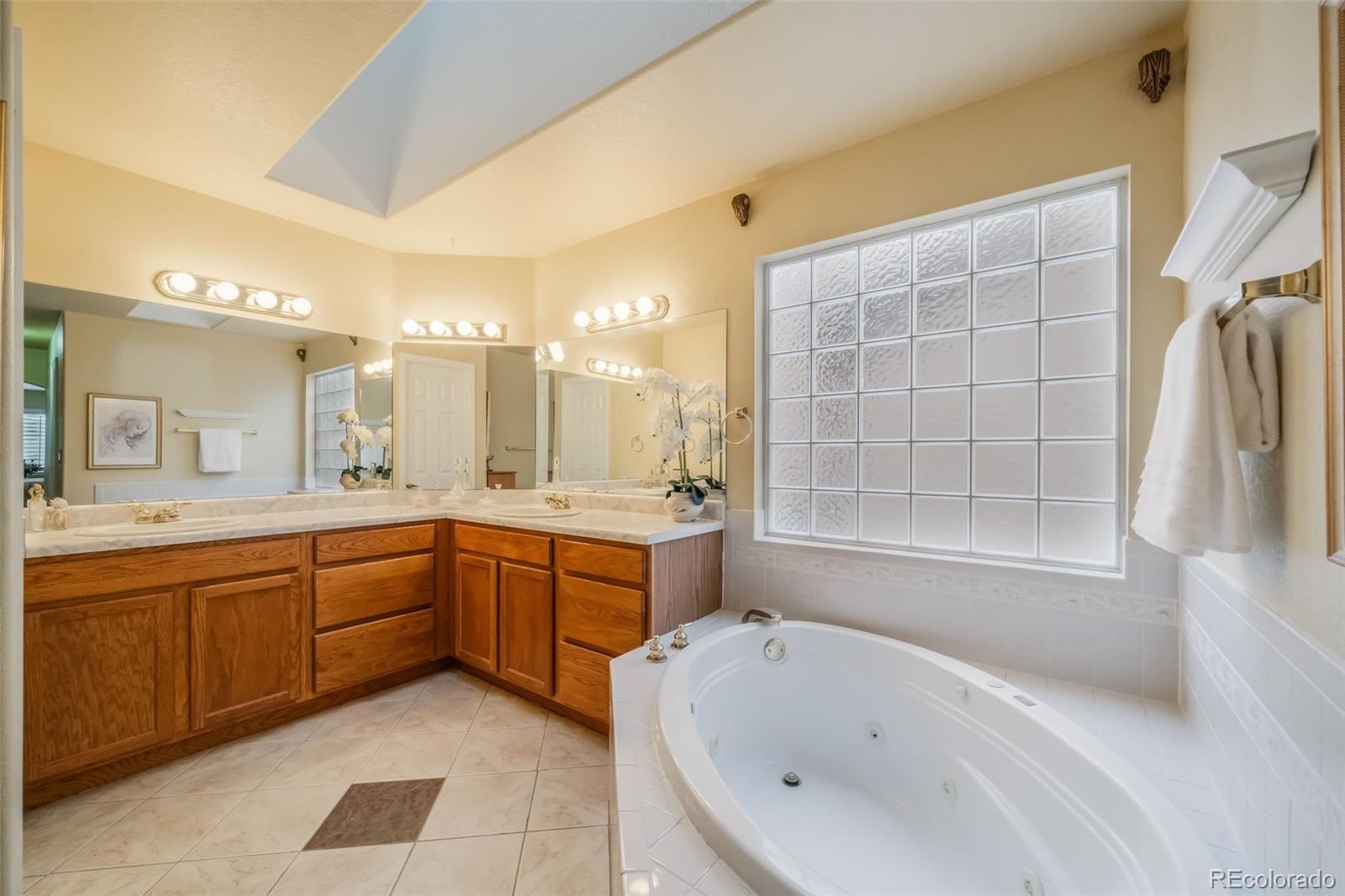 1755 Moorwood Point, Monument, CO 80132, 3 Bedrooms Bedrooms, ,3 BathroomsBathrooms,Residential,For Sale,Moorwood,REC2131836