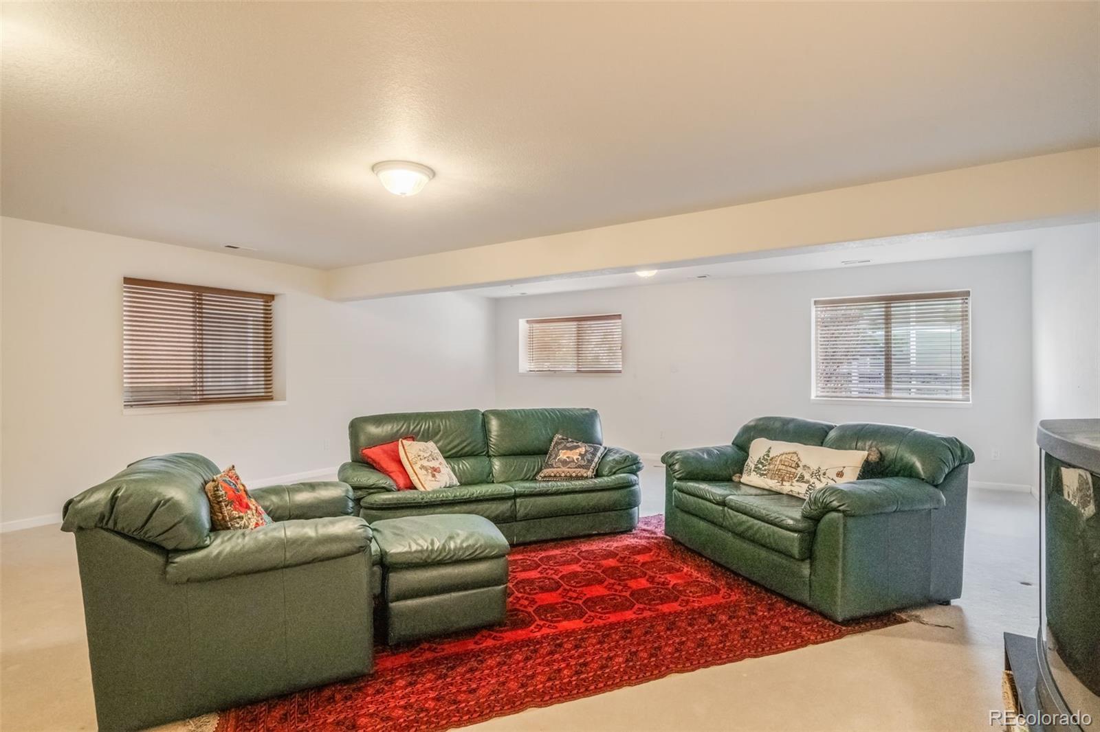 1755 Moorwood Point, Monument, CO 80132, 3 Bedrooms Bedrooms, ,3 BathroomsBathrooms,Residential,For Sale,Moorwood,REC2131836