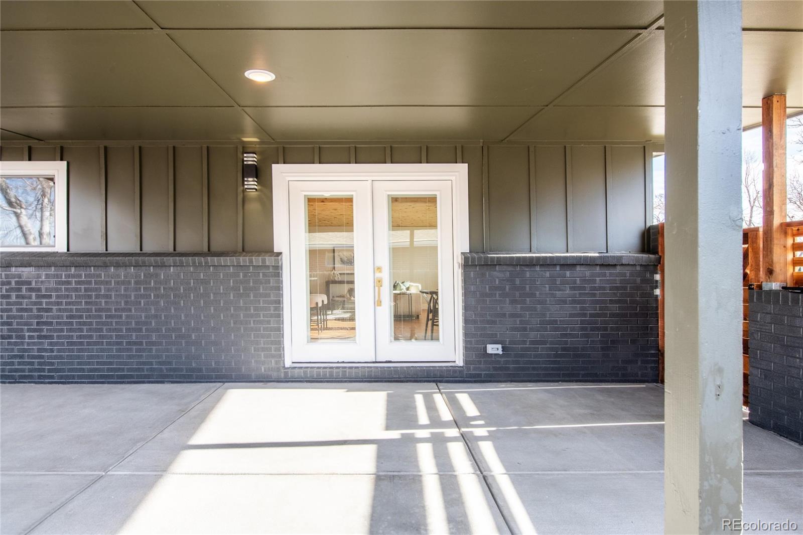 3169 Caley Avenue, Centennial, CO 80121, 5 Bedrooms Bedrooms, ,3 BathroomsBathrooms,Residential,For Sale,Caley,REC7808990
