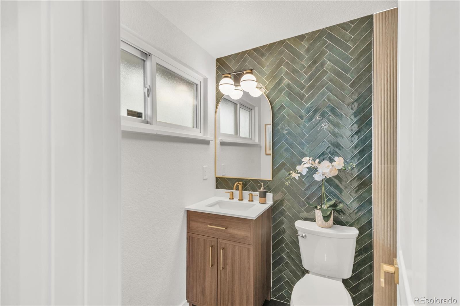 3169 Caley Avenue, Centennial, CO 80121, 5 Bedrooms Bedrooms, ,3 BathroomsBathrooms,Residential,For Sale,Caley,REC7808990