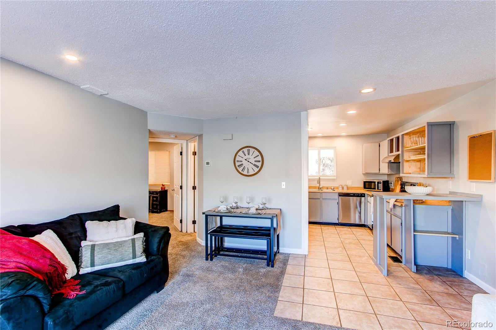 4246 S Eldridge Street #103, Morrison, CO 80465, 2 Bedrooms Bedrooms, ,1 BathroomBathrooms,Residential,For Sale,Eldridge,REC4466486
