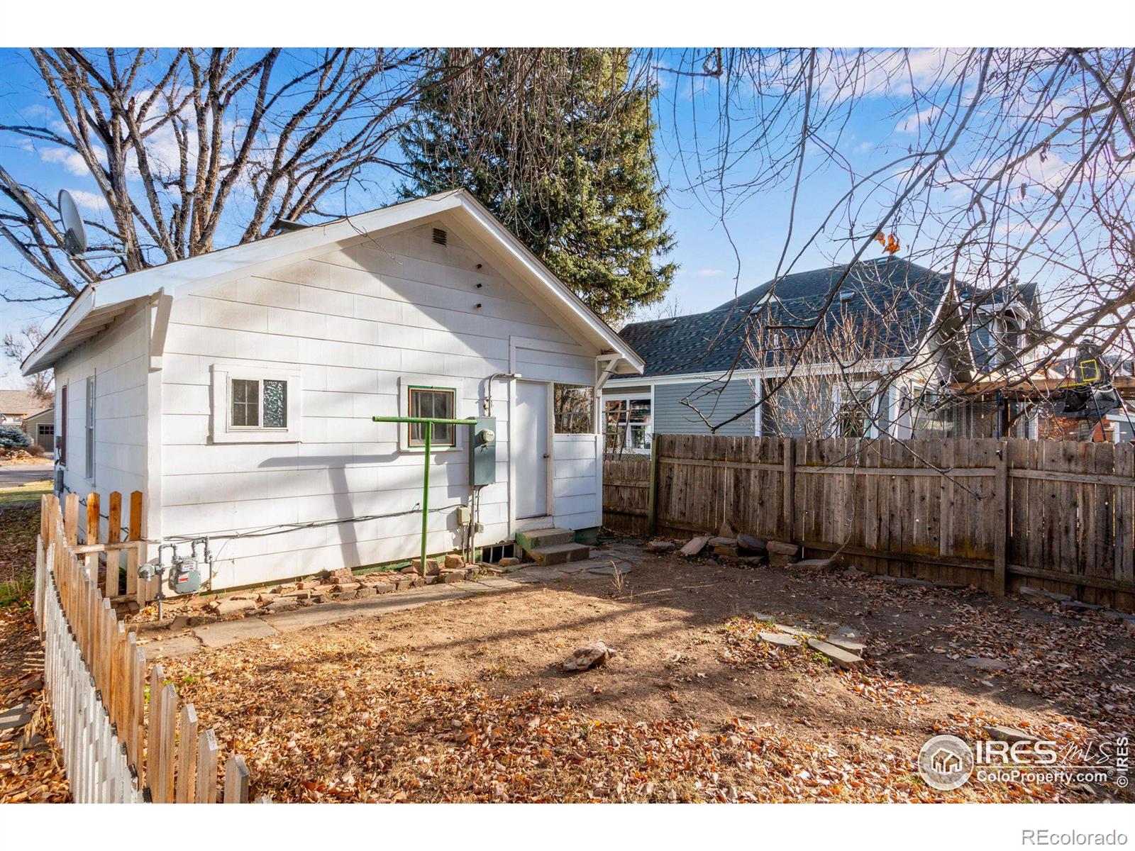 105 Whitcomb Street, Fort Collins, CO 80521, 2 Bedrooms Bedrooms, ,1 BathroomBathrooms,Residential,For Sale,Whitcomb,RECIR1023451