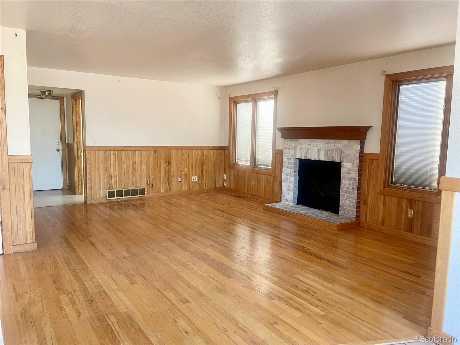 3055 133rd Circle, Thornton, CO 80241, 5 Bedrooms Bedrooms, ,4 BathroomsBathrooms,Residential,For Sale,133rd,REC8184452