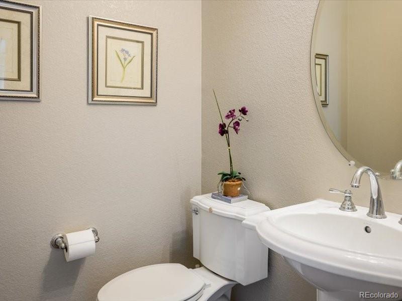 4651 Belford Circle, Broomfield, CO 80023, 2 Bedrooms Bedrooms, ,3 BathroomsBathrooms,Residential,For Sale,Belford,REC6809503