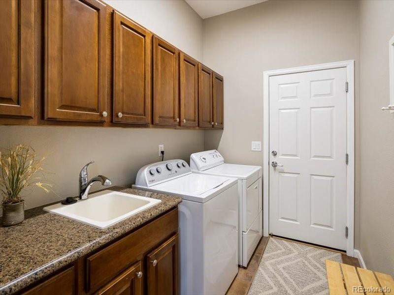 4651 Belford Circle, Broomfield, CO 80023, 2 Bedrooms Bedrooms, ,3 BathroomsBathrooms,Residential,For Sale,Belford,REC6809503