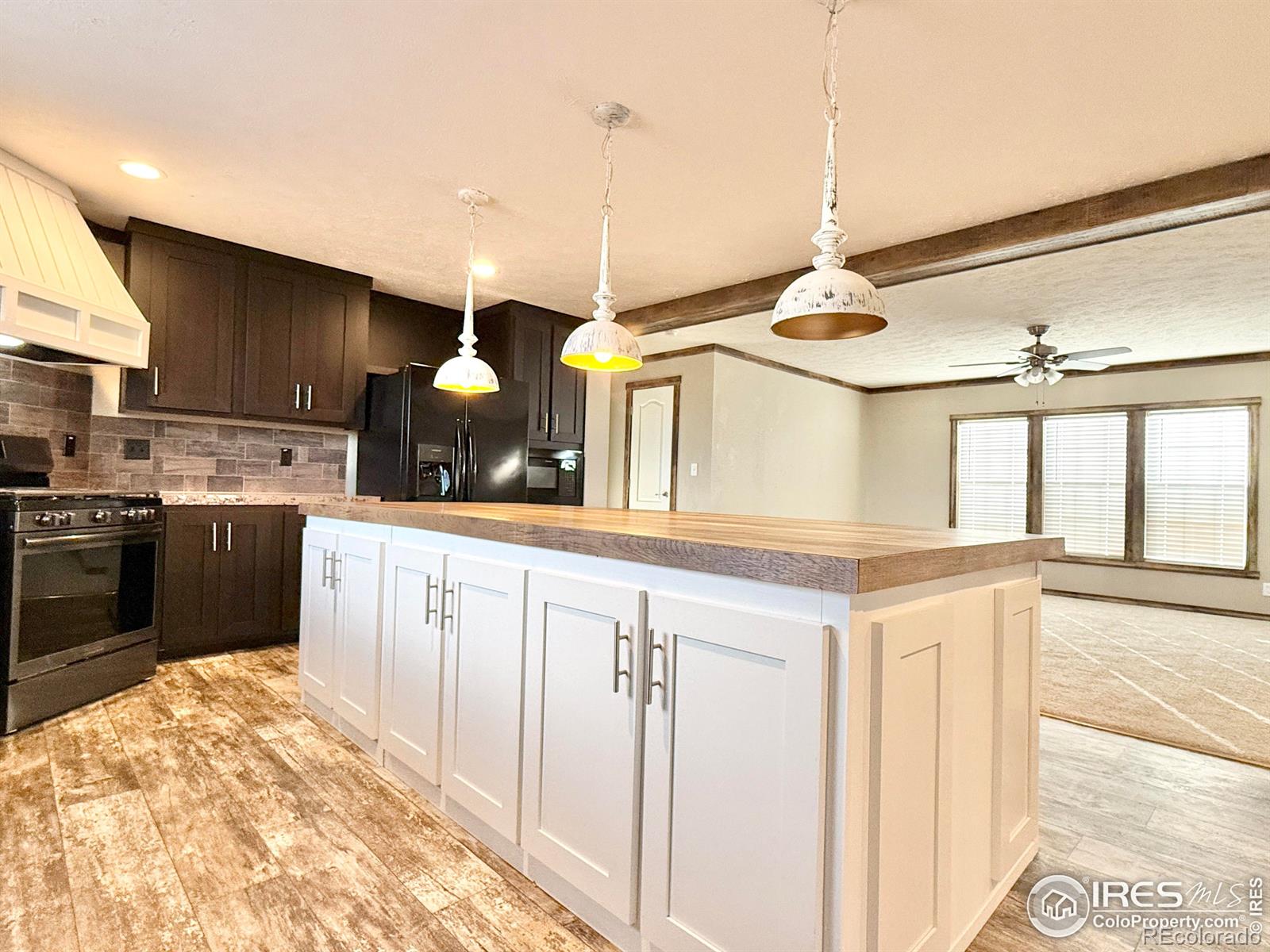 32452 County Road 89, Briggsdale, CO 80611, 4 Bedrooms Bedrooms, ,3 BathroomsBathrooms,Residential,For Sale,County Road 89,RECIR1023438