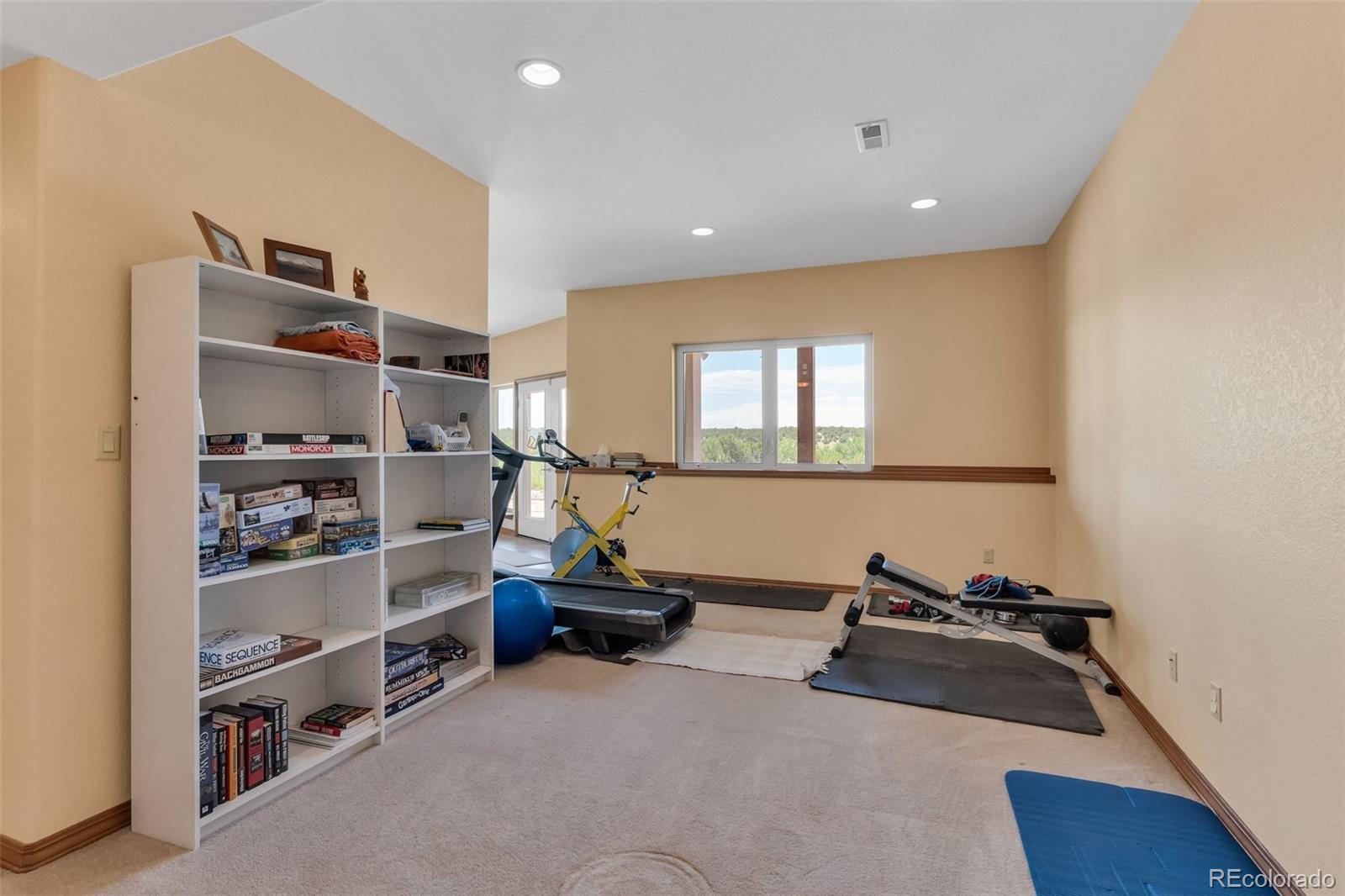 5616 River View Lane, Pueblo, CO 81004, 4 Bedrooms Bedrooms, ,3 BathroomsBathrooms,Residential,For Sale,River View,REC2081094