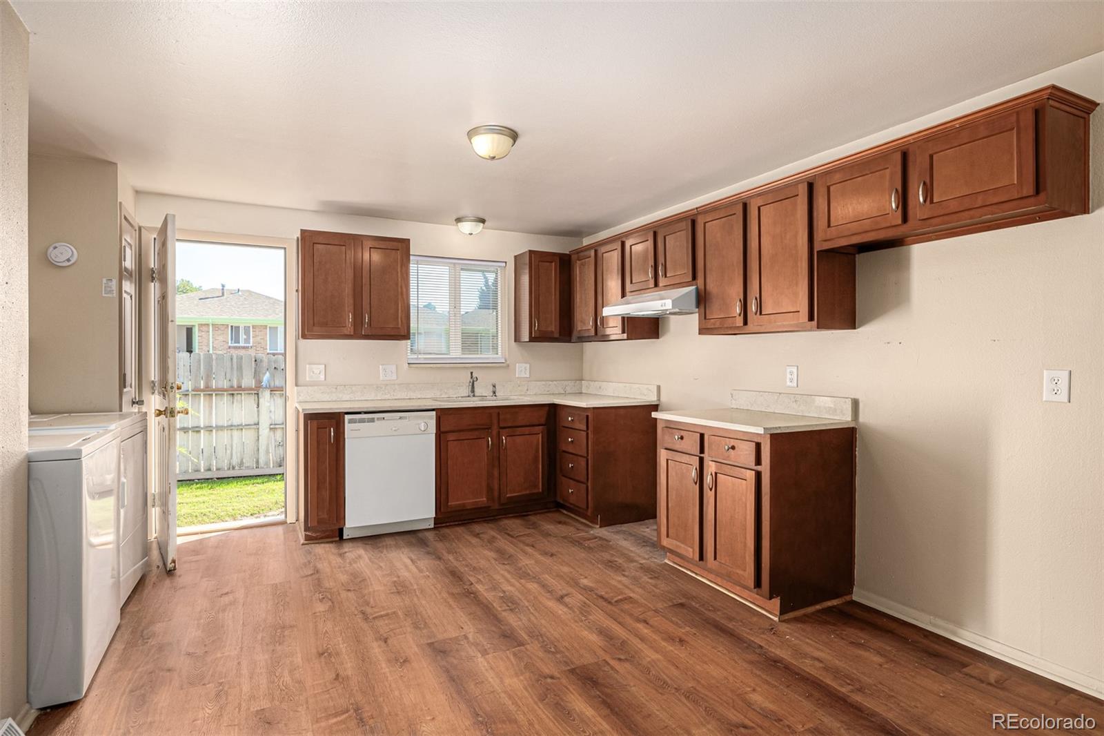 1601 Nome Street, Aurora, CO 80010, 8 Bedrooms Bedrooms, ,4 BathroomsBathrooms,Income,For Sale,Nome,REC5150918