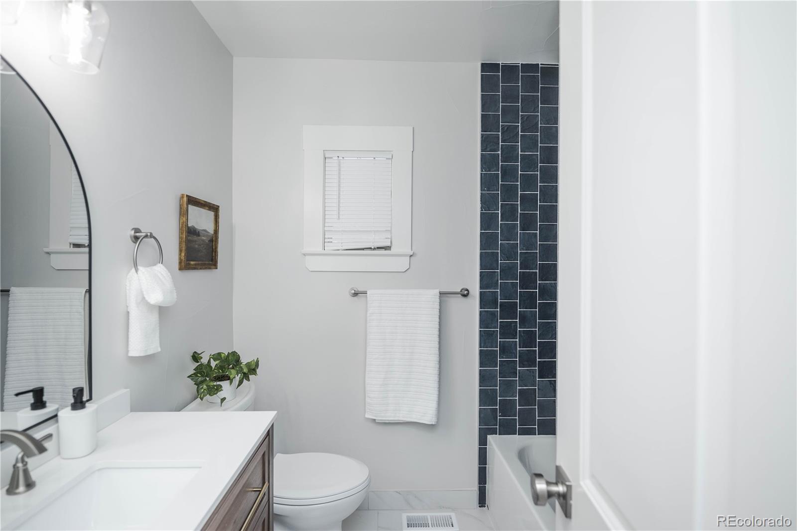 6420 W 47th Avenue, Wheat Ridge, CO 80033, 3 Bedrooms Bedrooms, ,2 BathroomsBathrooms,Residential,For Sale,47th,REC5267471