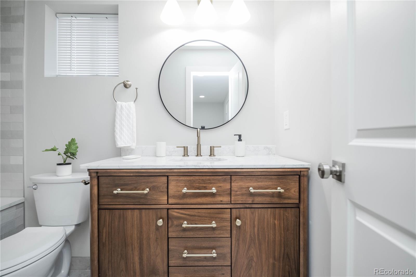 6420 W 47th Avenue, Wheat Ridge, CO 80033, 3 Bedrooms Bedrooms, ,2 BathroomsBathrooms,Residential,For Sale,47th,REC5267471