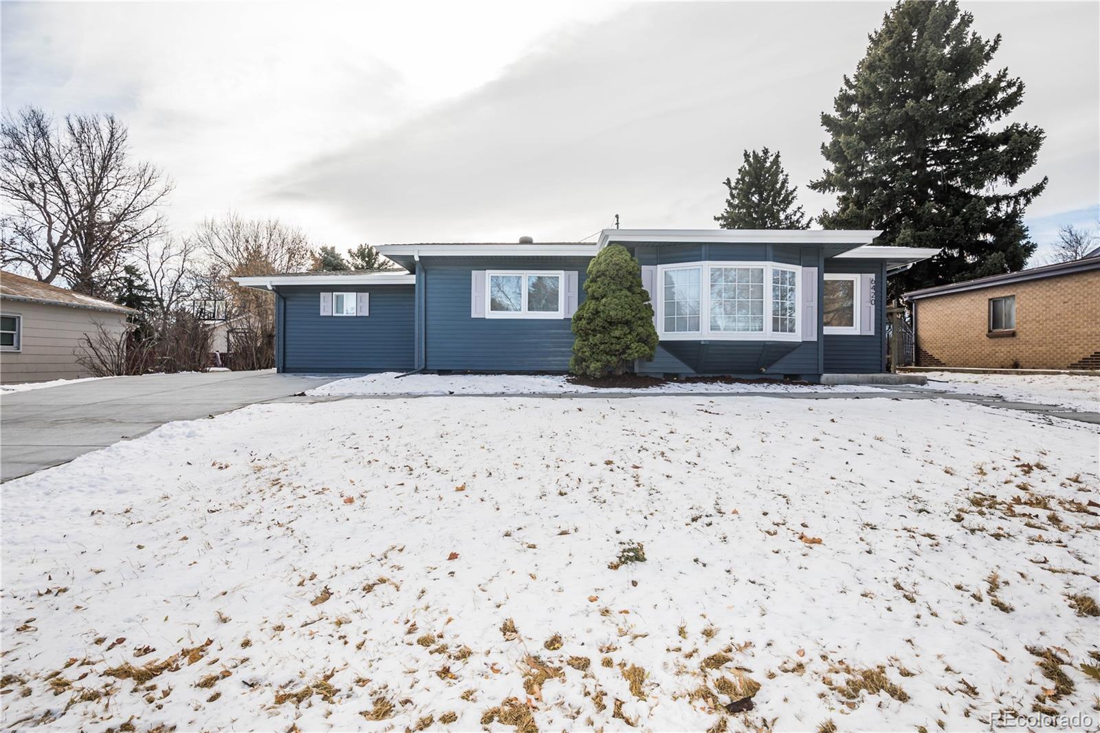 6420 W 47th Avenue, Wheat Ridge, CO 80033, 3 Bedrooms Bedrooms, ,2 BathroomsBathrooms,Residential,For Sale,47th,REC5267471