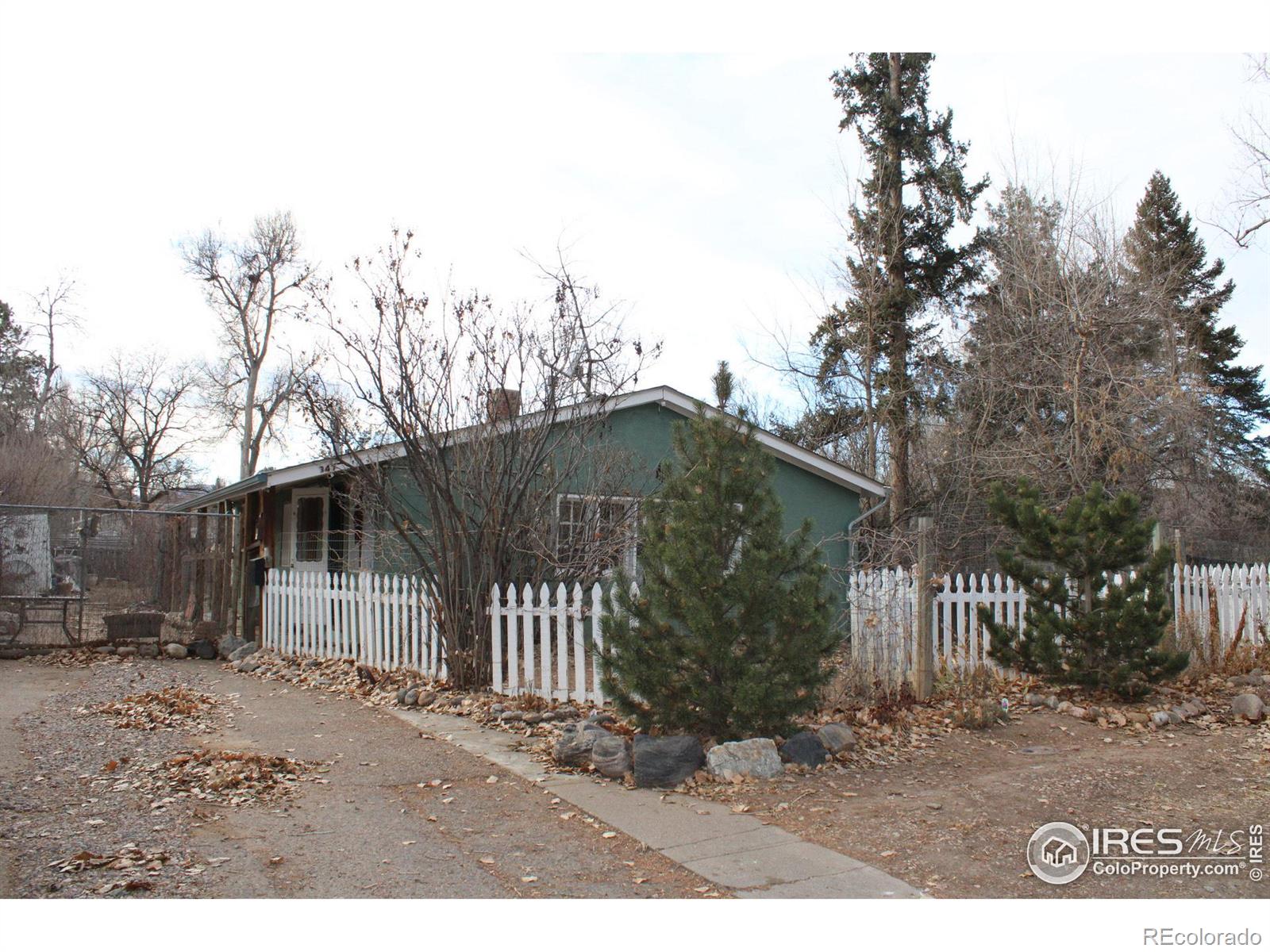 347 Shields Street, Fort Collins, CO 80521, 2 Bedrooms Bedrooms, ,2 BathroomsBathrooms,Residential,For Sale,Shields,RECIR1023364