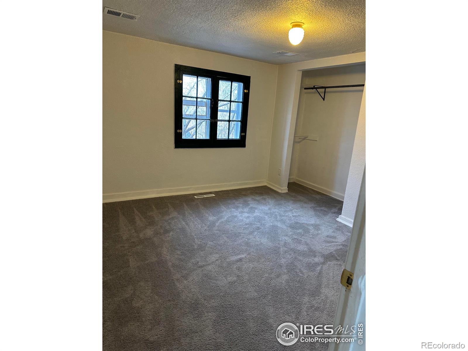 347 Shields Street, Fort Collins, CO 80521, 2 Bedrooms Bedrooms, ,2 BathroomsBathrooms,Residential,For Sale,Shields,RECIR1023364