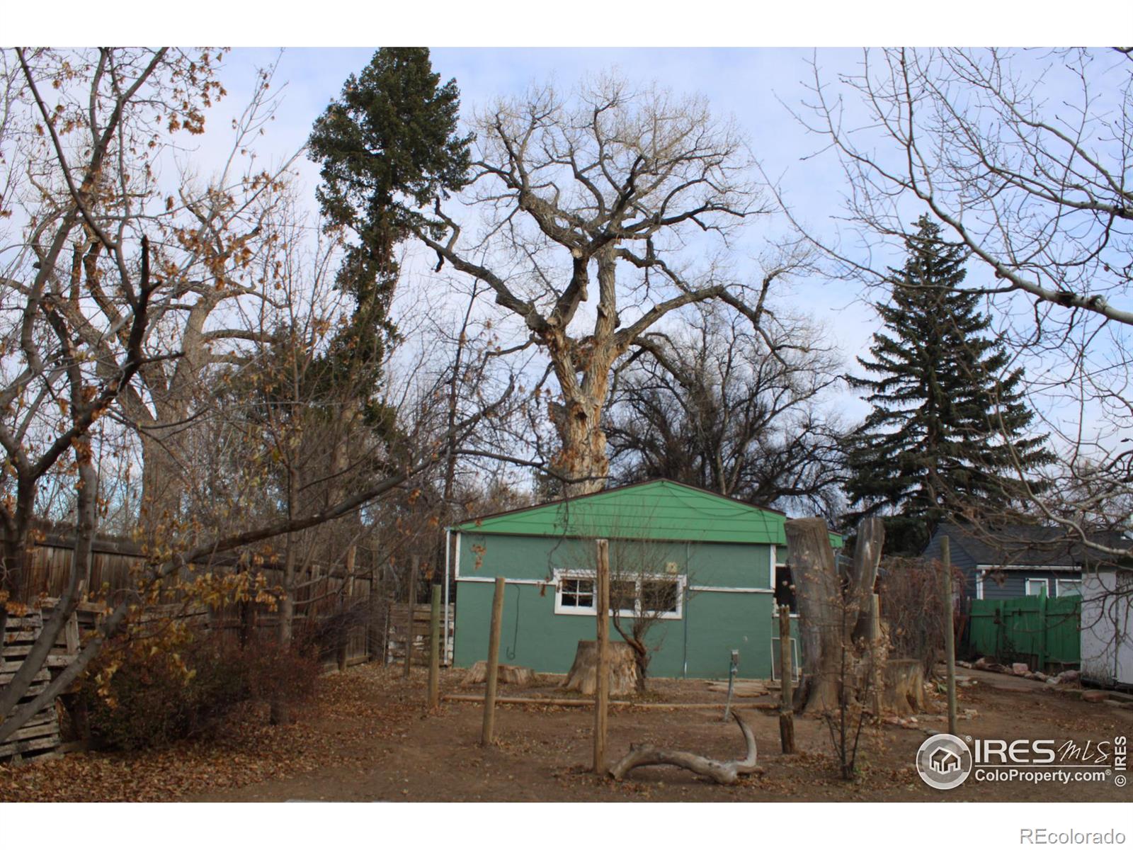 347 Shields Street, Fort Collins, CO 80521, 2 Bedrooms Bedrooms, ,2 BathroomsBathrooms,Residential,For Sale,Shields,RECIR1023364