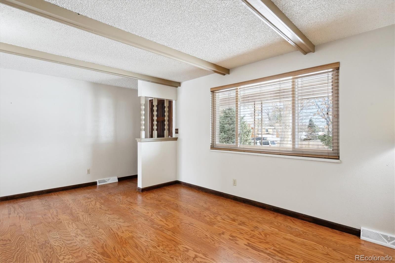 8503 Balsam Street, Littleton, CO 80128, 4 Bedrooms Bedrooms, ,2 BathroomsBathrooms,Residential,For Sale,Balsam,REC4193608