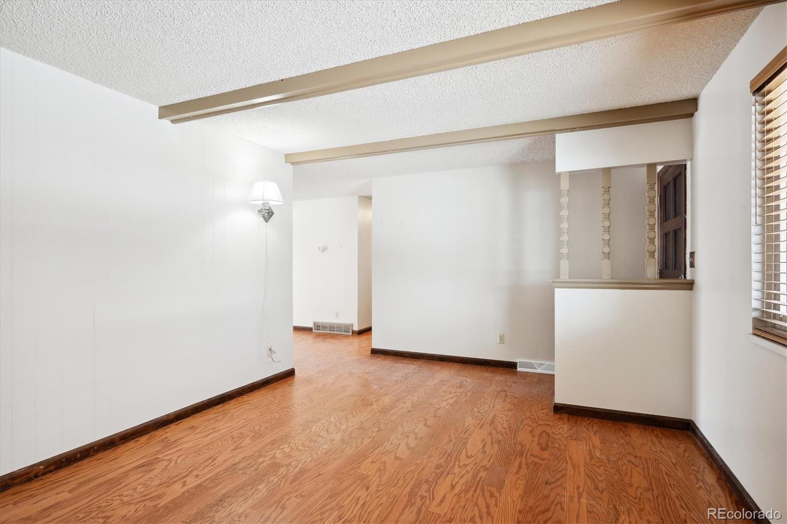 8503 Balsam Street, Littleton, CO 80128, 4 Bedrooms Bedrooms, ,2 BathroomsBathrooms,Residential,For Sale,Balsam,REC4193608