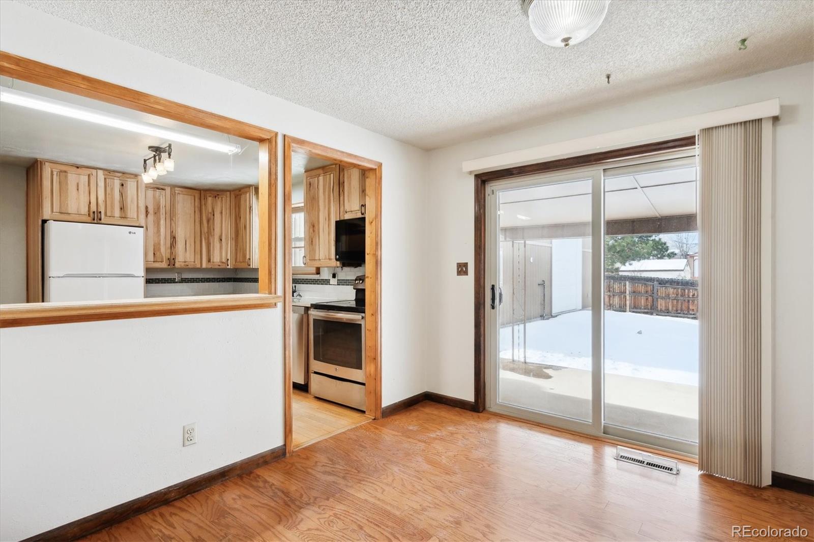 8503 Balsam Street, Littleton, CO 80128, 4 Bedrooms Bedrooms, ,2 BathroomsBathrooms,Residential,For Sale,Balsam,REC4193608