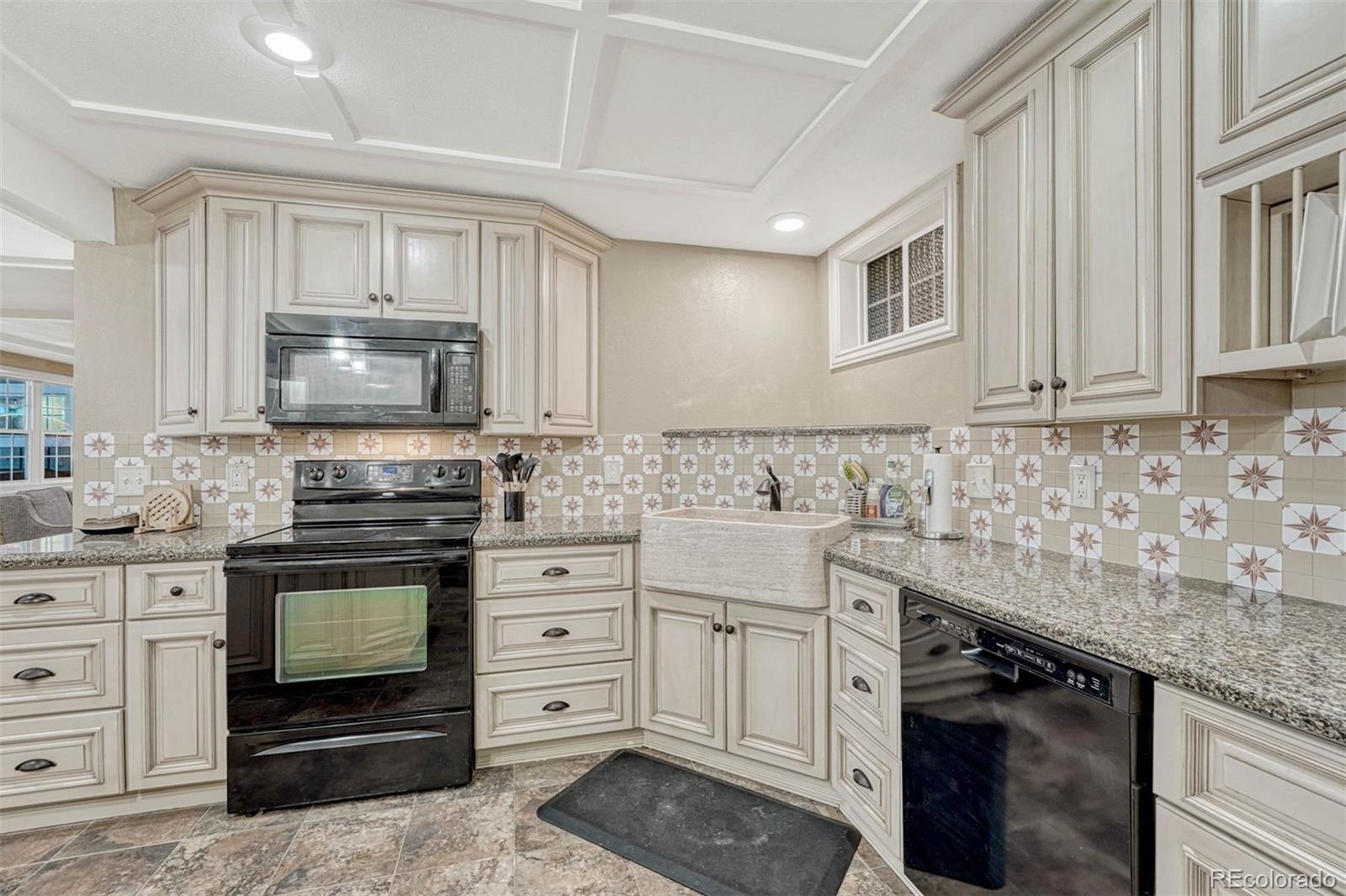 8311 S Mariposa Drive #A, Morrison, CO 80465, 5 Bedrooms Bedrooms, ,4 BathroomsBathrooms,Residential,For Sale,Mariposa,REC5201780