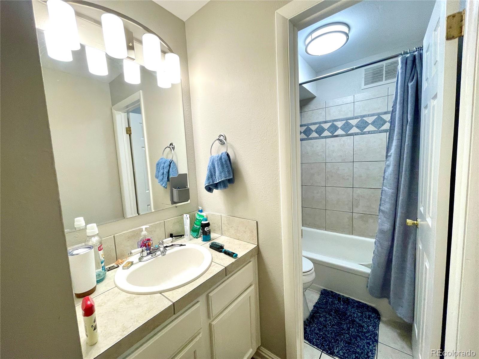 1390 Emerson Street #201, Denver, CO 80218, 1 Bedroom Bedrooms, ,1 BathroomBathrooms,Rental,For Rent,Emerson,REC4410607