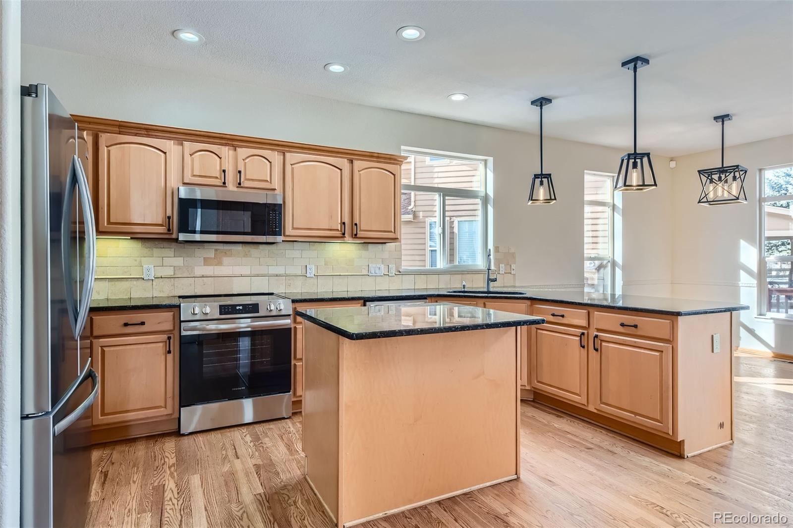 10803 Coco Place, Littleton, CO 80127, 5 Bedrooms Bedrooms, ,4 BathroomsBathrooms,Residential,For Sale,Coco,REC2913929