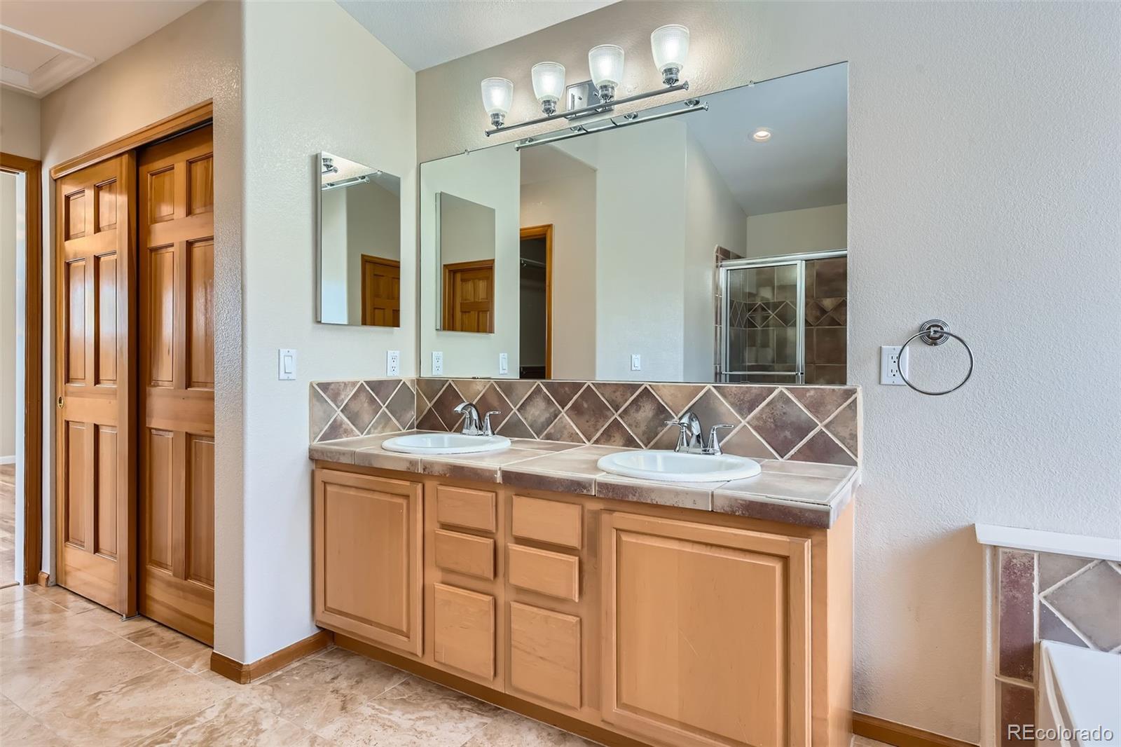 10803 Coco Place, Littleton, CO 80127, 5 Bedrooms Bedrooms, ,4 BathroomsBathrooms,Residential,For Sale,Coco,REC2913929