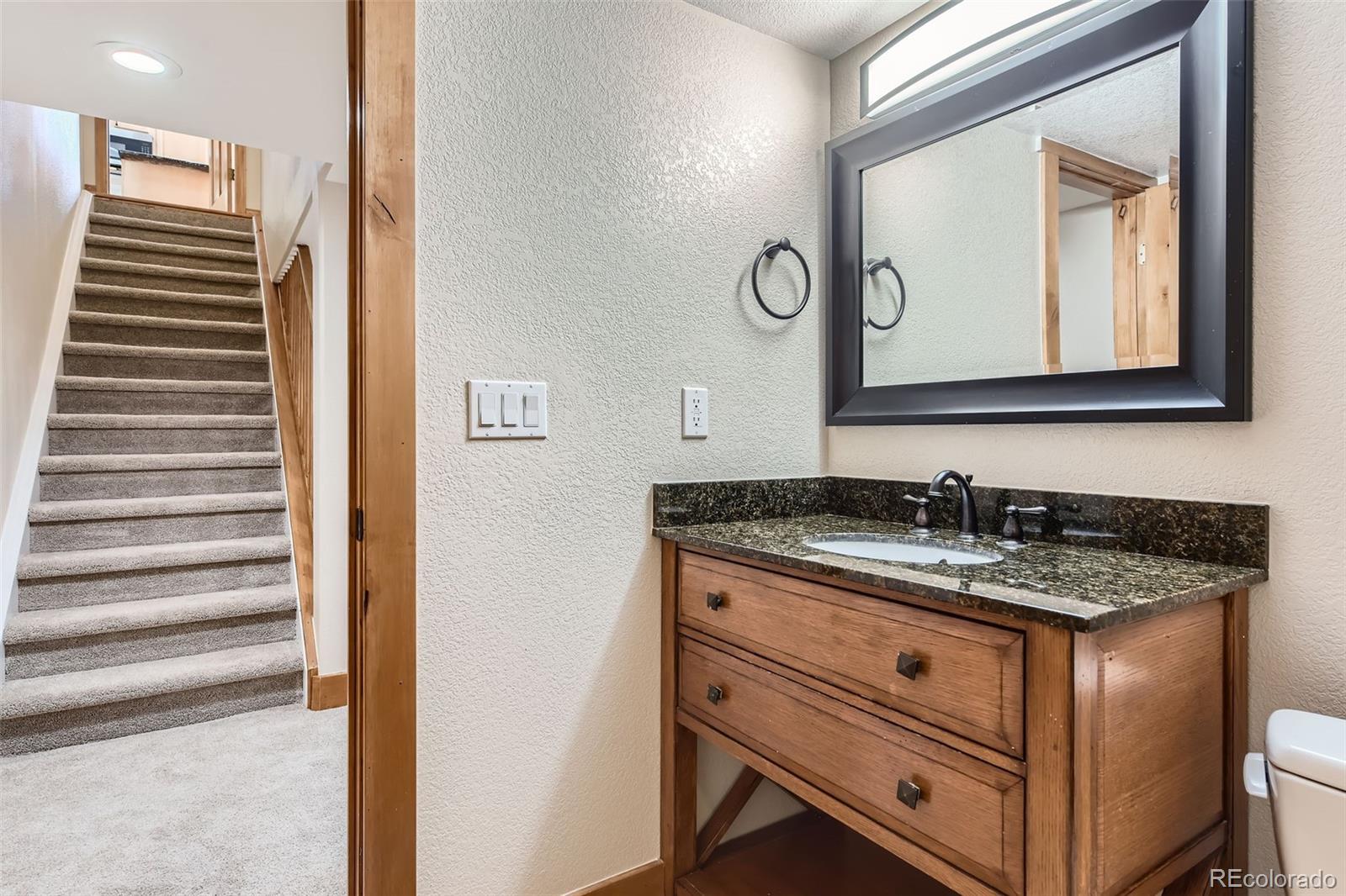 10803 Coco Place, Littleton, CO 80127, 5 Bedrooms Bedrooms, ,4 BathroomsBathrooms,Residential,For Sale,Coco,REC2913929