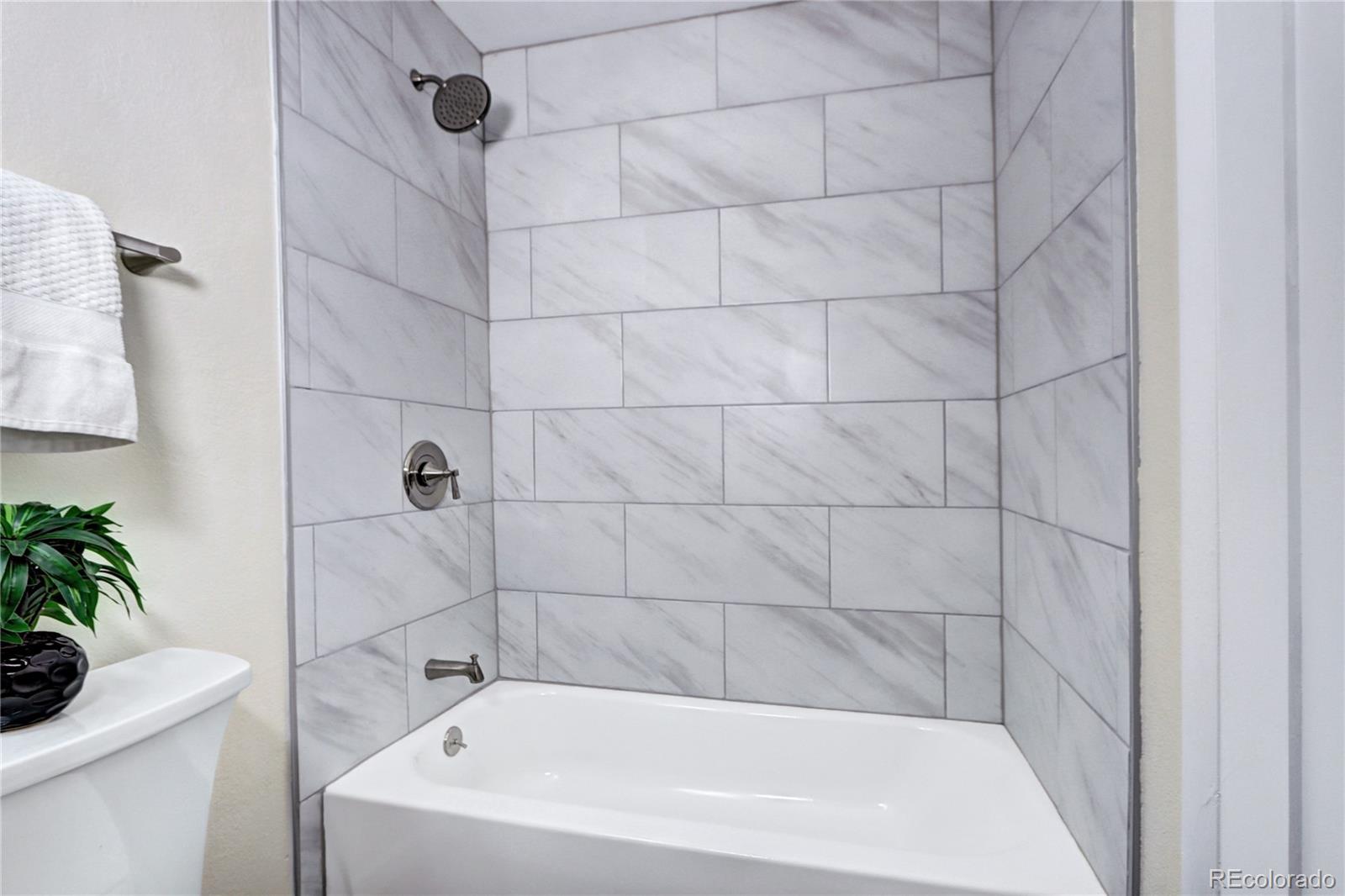 10100 Grand Avenue, Littleton, CO 80127, 4 Bedrooms Bedrooms, ,3 BathroomsBathrooms,Residential,For Sale,Grand,REC9013897