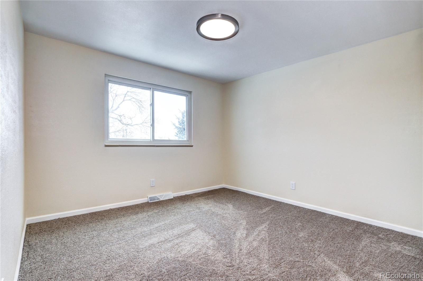 10100 Grand Avenue, Littleton, CO 80127, 4 Bedrooms Bedrooms, ,3 BathroomsBathrooms,Residential,For Sale,Grand,REC9013897