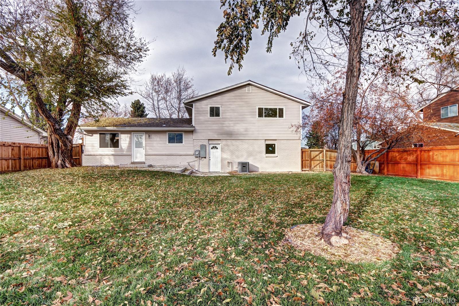 10100 Grand Avenue, Littleton, CO 80127, 4 Bedrooms Bedrooms, ,3 BathroomsBathrooms,Residential,For Sale,Grand,REC9013897
