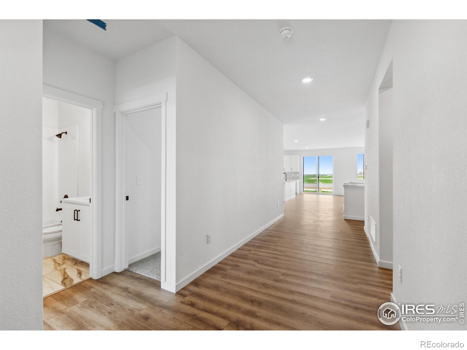 797 Muturu Road, Johnstown, CO 80534, 3 Bedrooms Bedrooms, ,2 BathroomsBathrooms,Residential,For Sale,Muturu,RECIR1023394