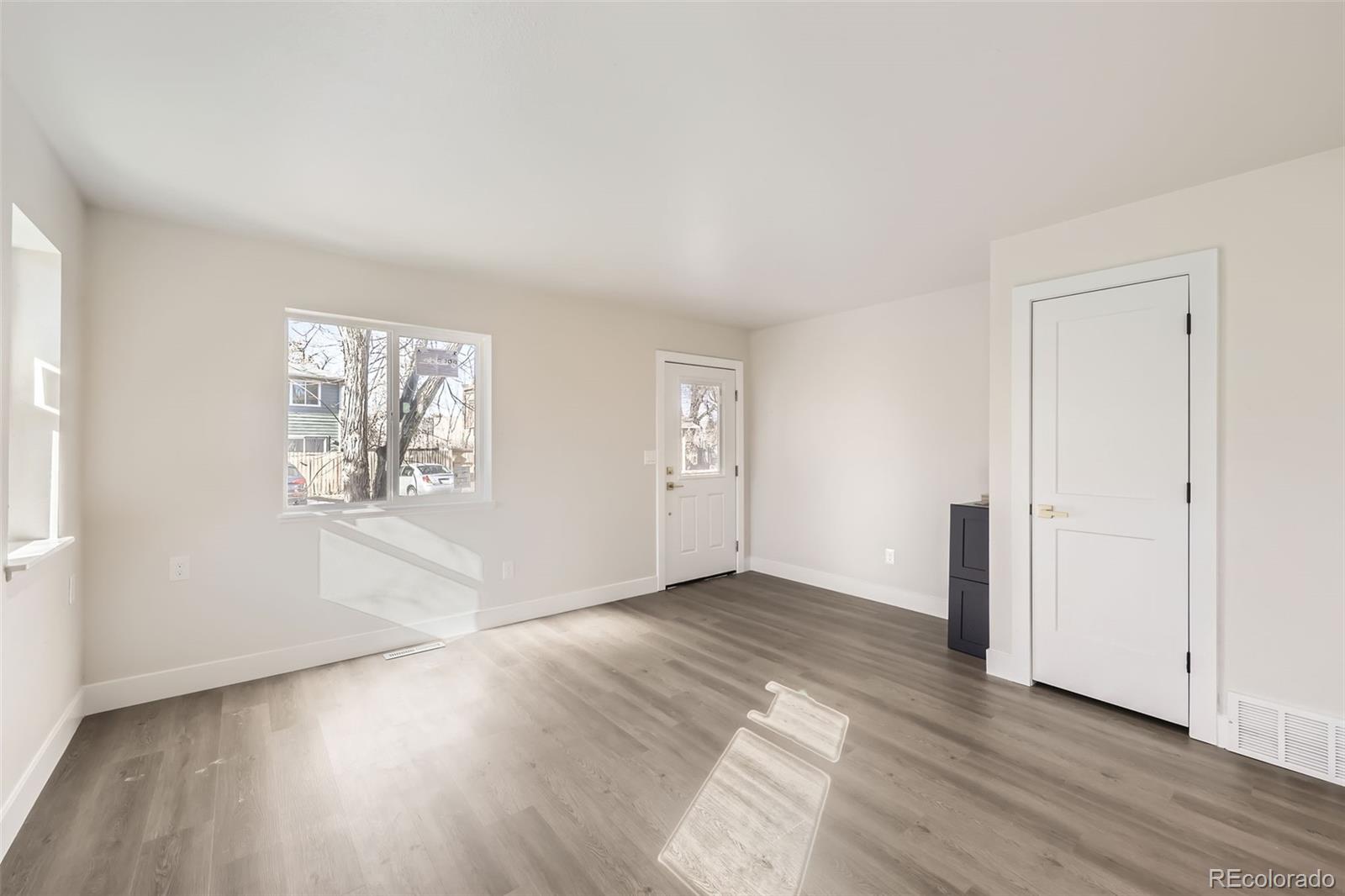 4529 Starboard Court, Boulder, CO 80301, 2 Bedrooms Bedrooms, ,2 BathroomsBathrooms,Residential,For Sale,Starboard,REC7032958