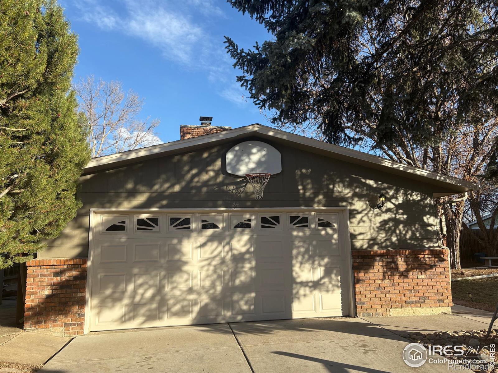 1608 Sumner Street, Longmont, CO 80501, 4 Bedrooms Bedrooms, ,3 BathroomsBathrooms,Residential,For Sale,Sumner,RECIR1023341