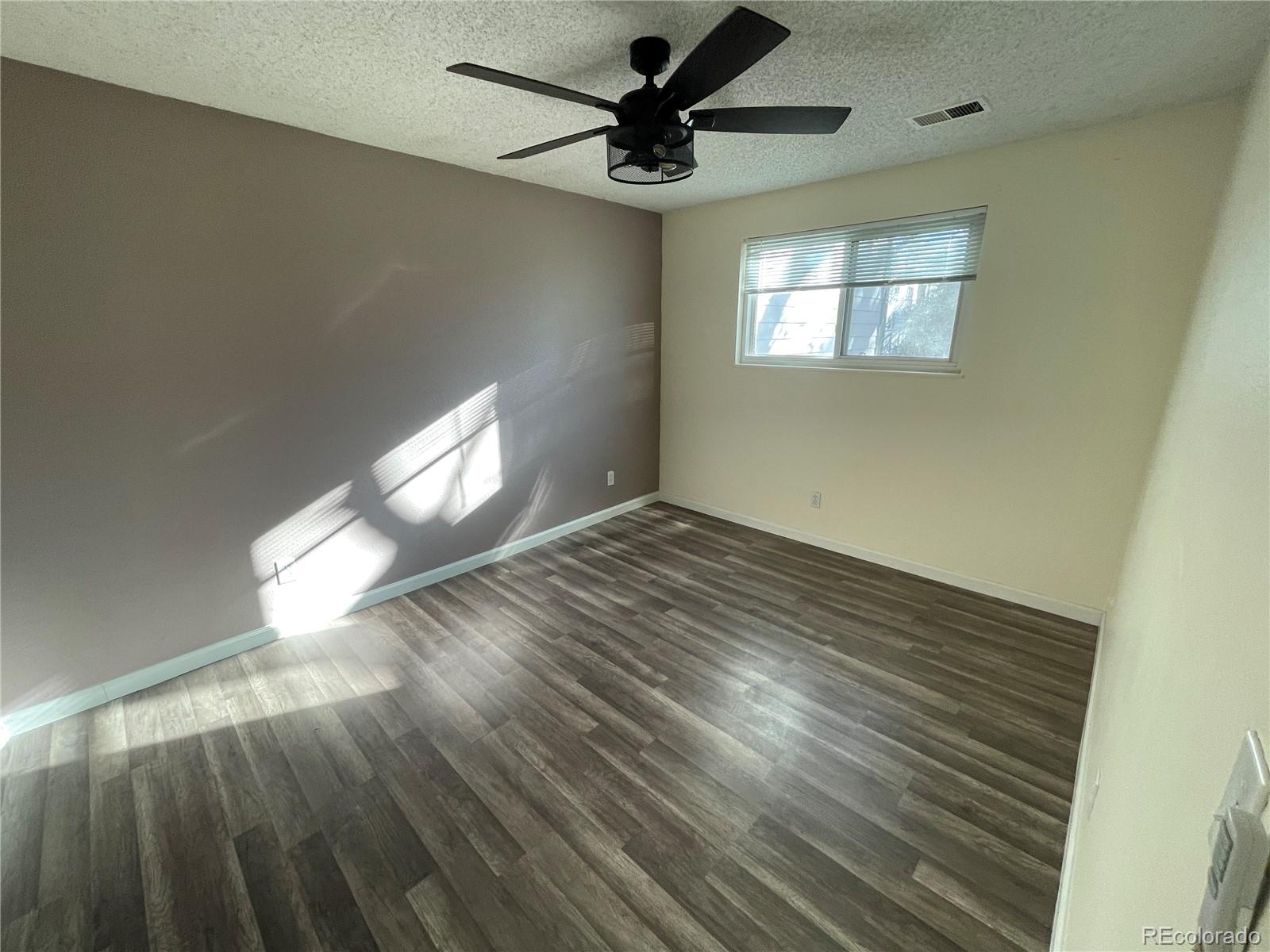 16259 10th Avenue #4, Golden, CO 80401, 2 Bedrooms Bedrooms, ,1 BathroomBathrooms,Rental,For Rent,10th,REC8345527